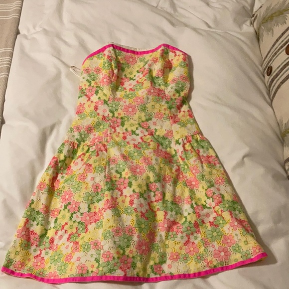 Lilly Pulitzer women’s size 4 strapless sundress
